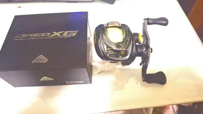 Carretilha Pinnacle Oreo XG Esquerda