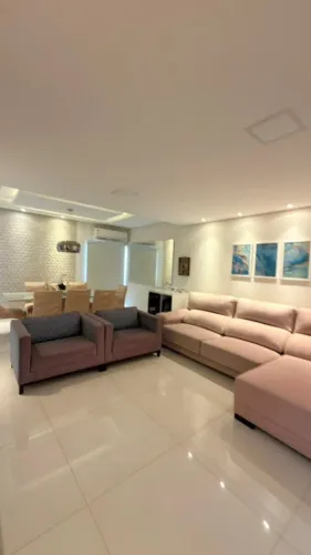 Casa de Condomínio com 161 m², 3 Dormitórios (1 Suíte) e 2 Vagas em Jardim Porto Real I, L