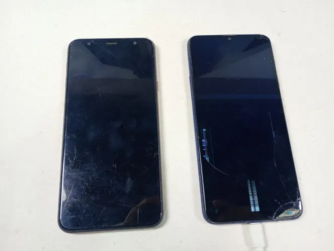 Samsung: Galaxy J4 + Galaxy A20s - Sucata