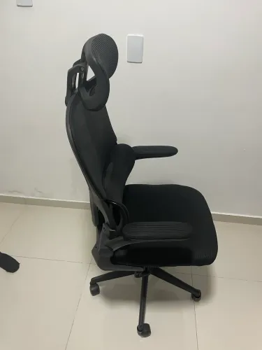 Cadeira nova 1 mês de uso