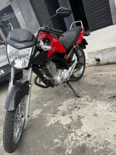 Vendo Moto Honda CG Fan 150 2015