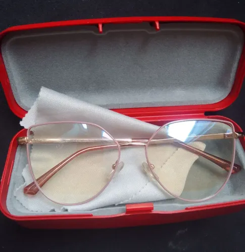 Armação de oculos feminino