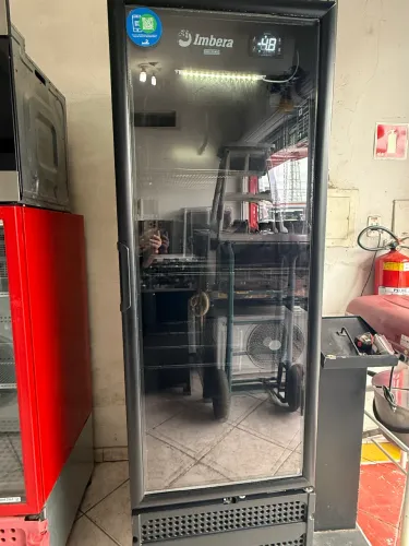 Expositor cervejeira imbera 