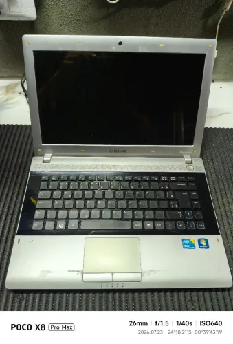 Samsung rv411