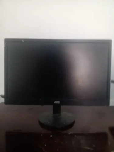 Monitor LED E970Sw 2013 usado (defeito)