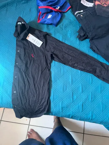 Vendo blusas reserva original
