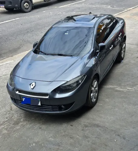 Renault Fluence Sedan Privilège 2.0 16V Flex AUT 2011