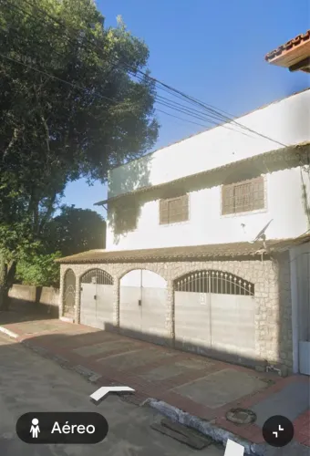 Casa excelente a venda
