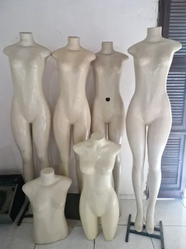 Manequins femininos