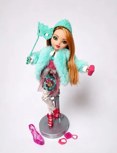Ever After High - Ashlynn Ella | Excelente Estado de Conservação