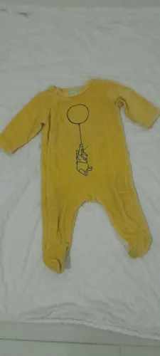 Macacão Infantil Disney Baby Urso Pooh 3 a 6 meses
