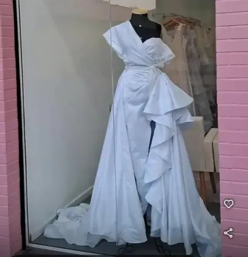 Atelier de Noivas e Festas à Venda: Estoque Completo, Instagram, Clientes e Consultoria