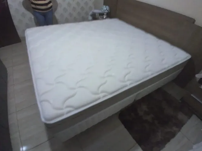 Cama box