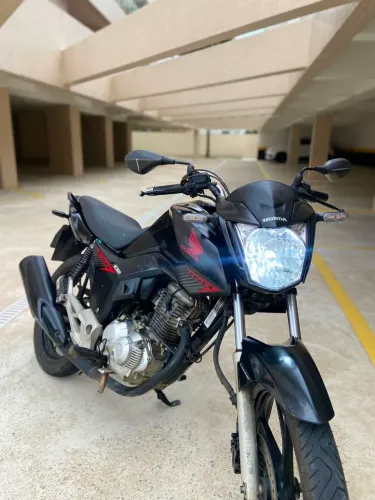 VENDO FAN 160 2021 EM OTIMO ESTADO .