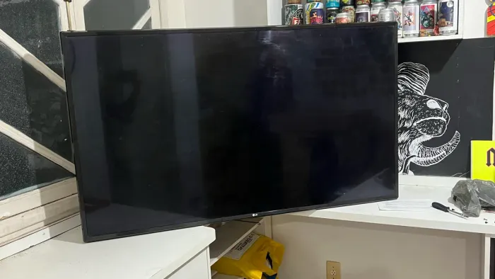 Tv Smart 55 polegadas LG - tela com defeito 