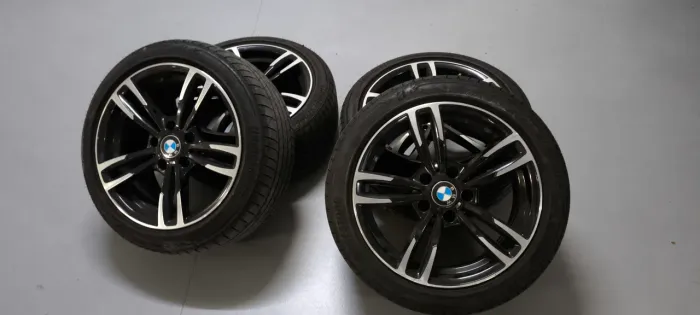 Jogo de roda BMW M3 aro 17 5x120