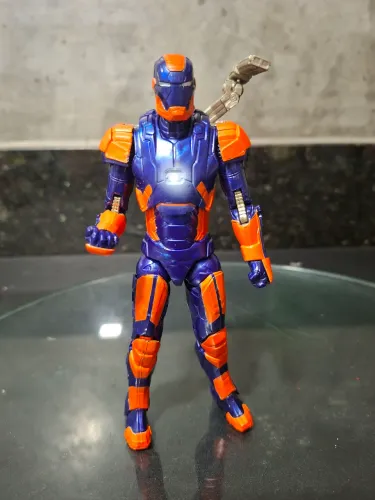 MARK XXVII - UCM - MARVEL LEGENDS - HOMEM DE FERRO 3