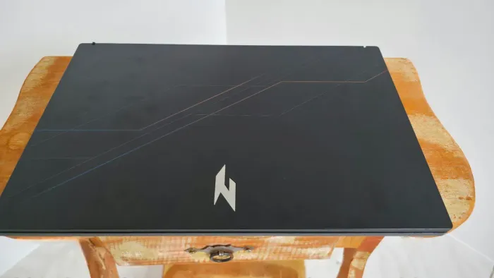 Acer Nitro v15 i7 13° + RTX 4050 6GB