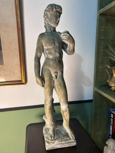 Estátua de Davi em gesso