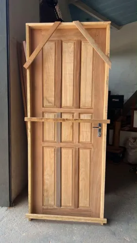 Porta de Madeira