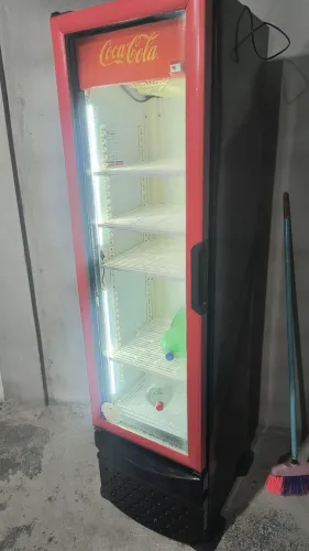 Vendo freezer coca cola slim