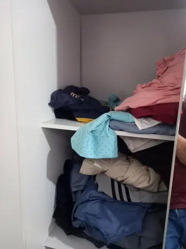 Guarda roupas 3 portas com espelho