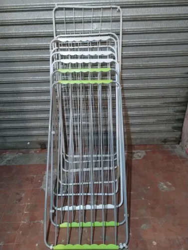 Lote com 8 Varais de teto, sendo 6 de Ferro e 2 de Alumínio. Maior 139x57 / Menores 120x56