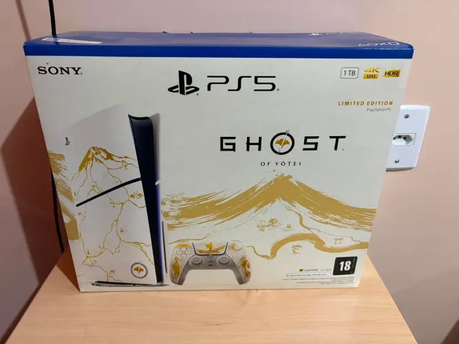 Ps5 slim edição Ghost of yotei completo com jogo V/T leia