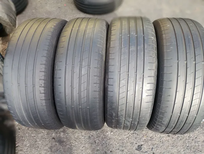 04 pneus aro 16 Goodyear 205/55/16 bons para Peugeot astra c3 Siena stillo c4 fluence golf
