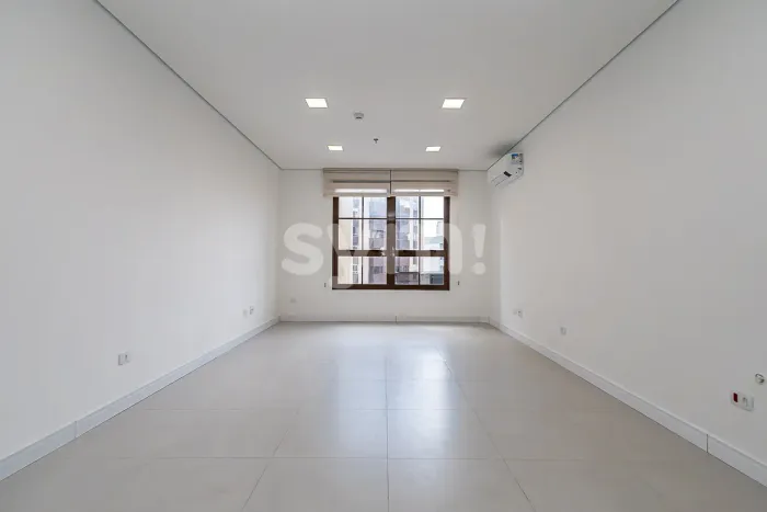 Sala Comercial no Cristo Rei