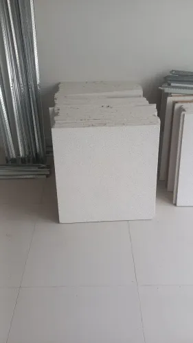 Placa Modular de fibra mineral