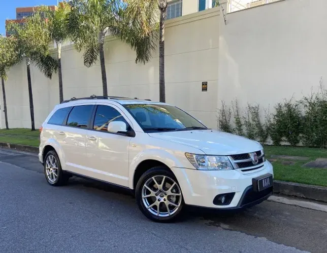 Fiat Freemont 2.4 16V 5P Aut. 2015