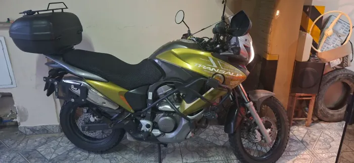 Transalp 700cc