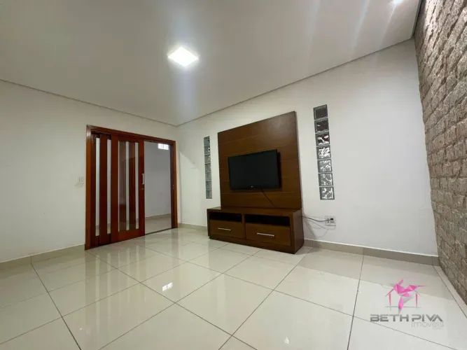LINDA CASA À VENDA JARDIM SANTA RITA