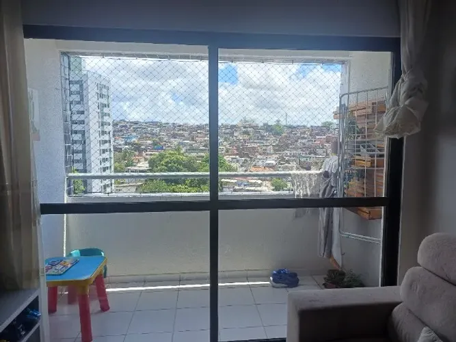 Porta de vidro em duas folhas