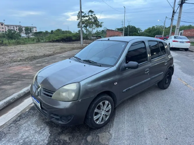 Renault Clio Authentique Hi-flex 1.0 16V 5P 2006