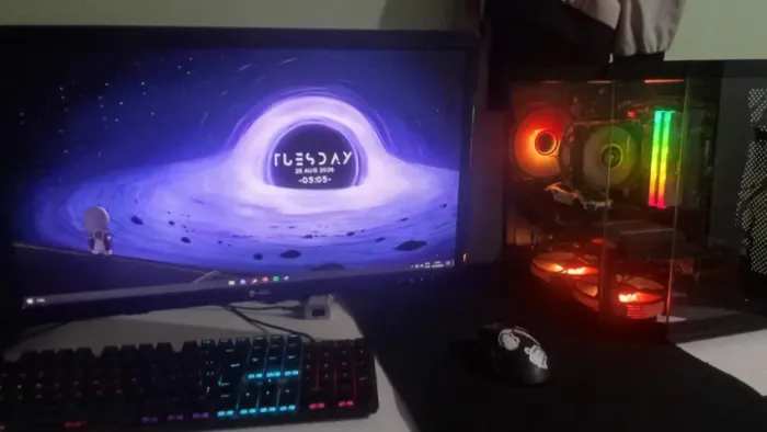 vendo pc com ryzen 5 5500 rx6600 32gb xpg placa mae b550 msi