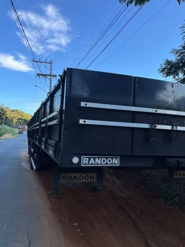 Carreta Randon 2012 graneleira