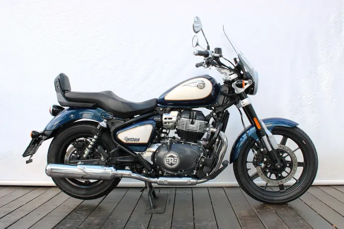 ROYAL ENFIELD METEOR 650 CELESTIAL