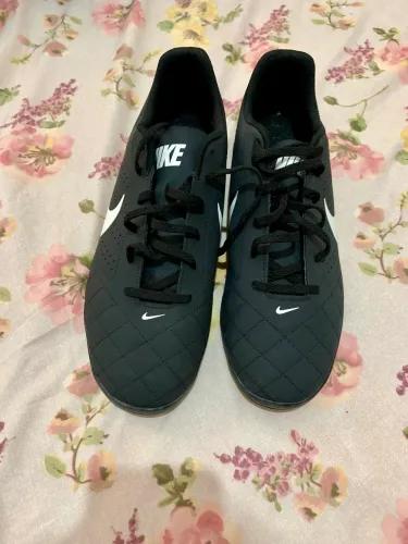 Chuteira Nike Original.