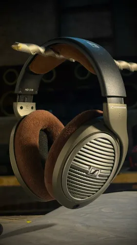 Headphones Sennheiser HD518