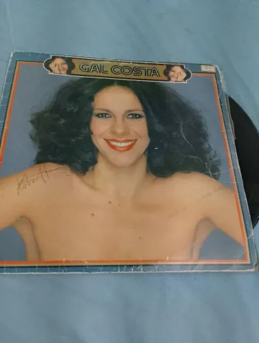 Vinil gal costa