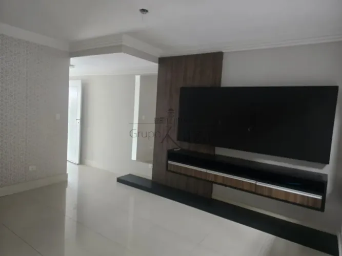 Oportunidade - Casa em Condomínio - Residence Club Villa Branca - Jacareí - Condomínio Res