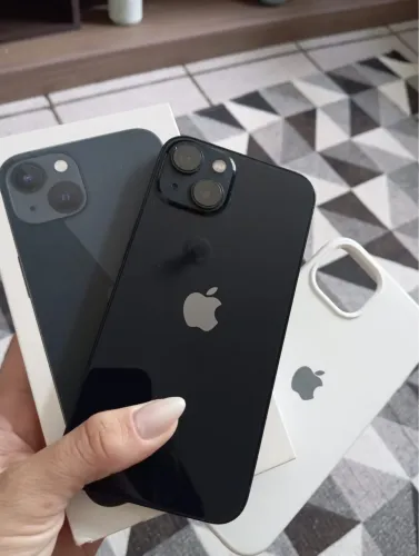 iPhone 13