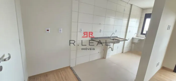 Apartamento no Hyde Park Residence