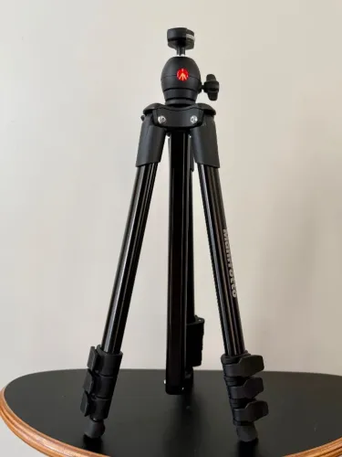 Tripé Manfrotto Compacto com Cabeça Ball Head - Excelente Estado