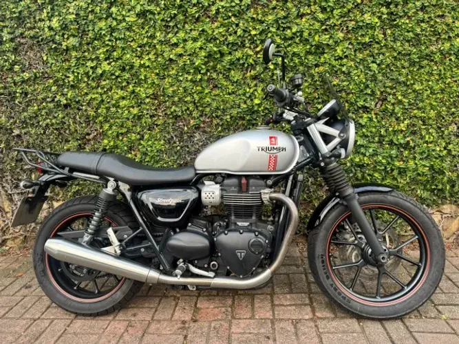 Triumph Street Twin 900 2017