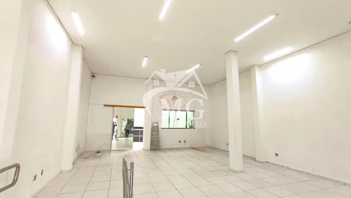 Locação Salao Comercial Boa Vista 100m² - 02 Banheiros - Lavanderia Area de luz