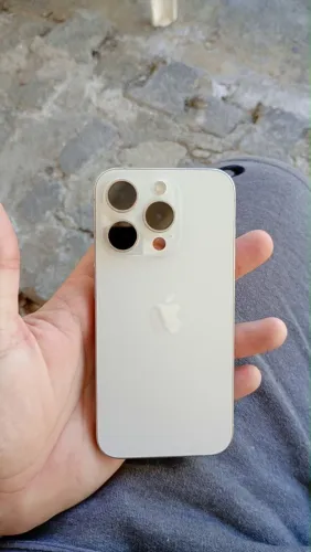 iPhone 15 pro 128 gigas