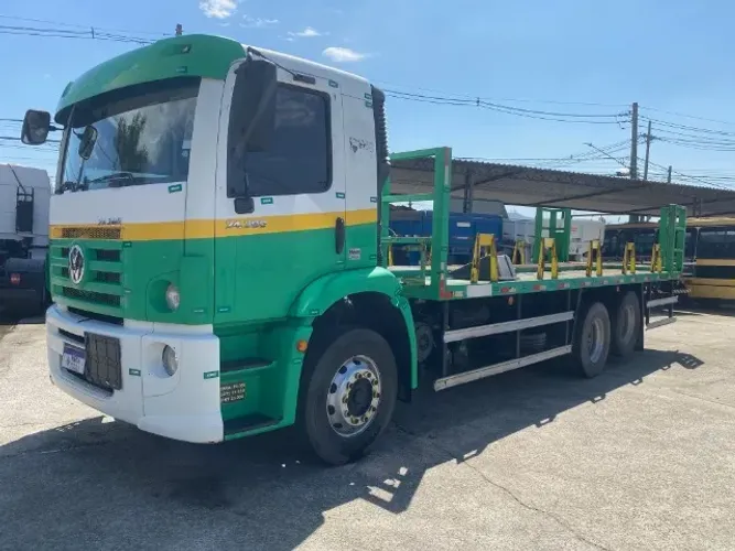 VW 24-280 carroceria